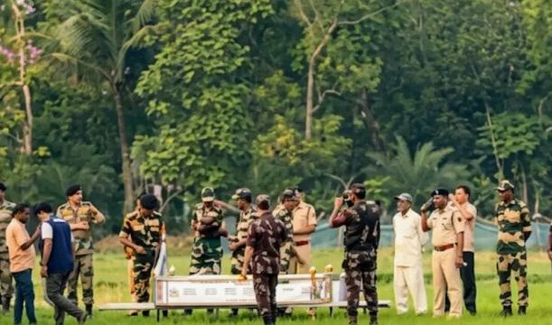 কসবা সীমান্তে বিএসএফের গুলিতে নিহত ২ বাংলাদেশির মরদেহ ১৮ ঘণ্টা পর ফেরত।